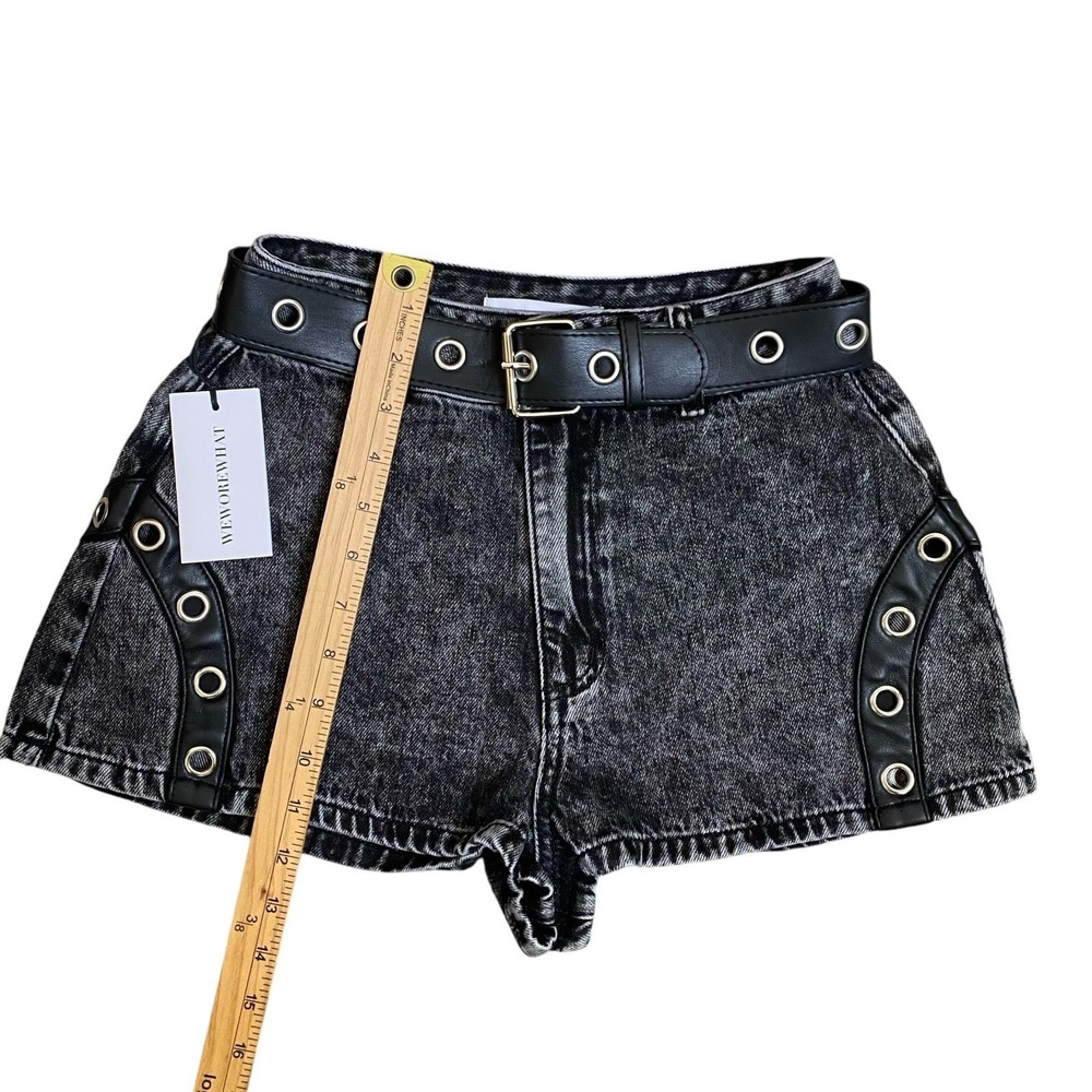 WeWoreWhat Grommet Belted Jean Shorts Size 24 Black Acid Wash Punk Goth Grunge - Picture 5 of 10